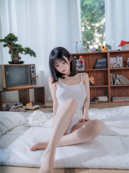 罗莎莉的启蒙1983