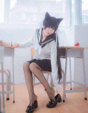 谭思言